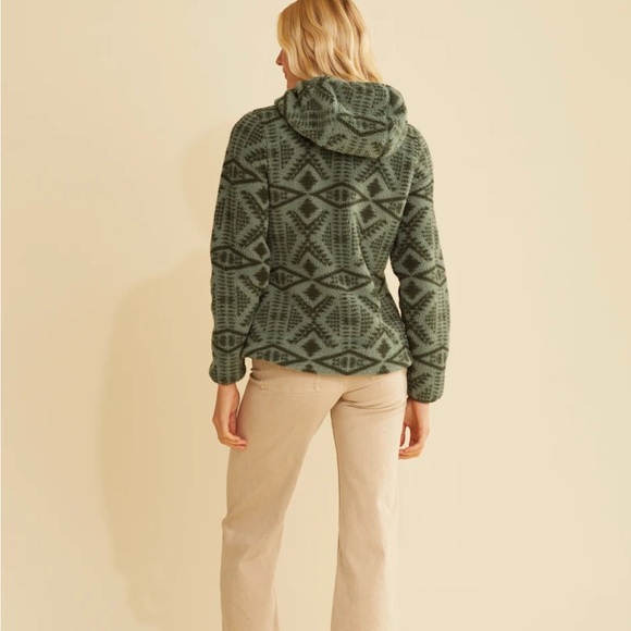 Pendleton Green Patterned Fleece Jacket - Picture 2 of 4